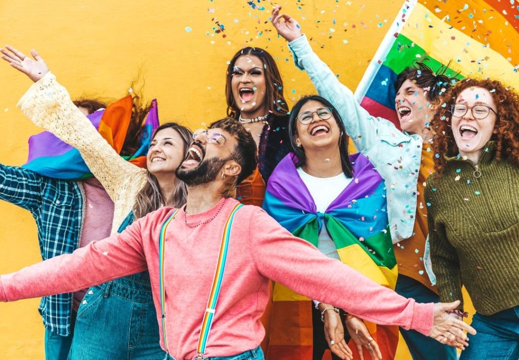 “Friendsgiving” para jóvenes LGBTQ+, ¿Cómo se celebra?