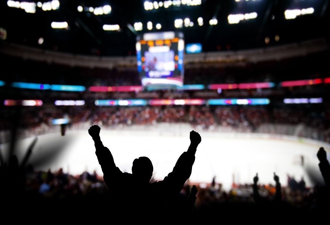 Monsters y Checkers se preparan para primera batalla de 2026