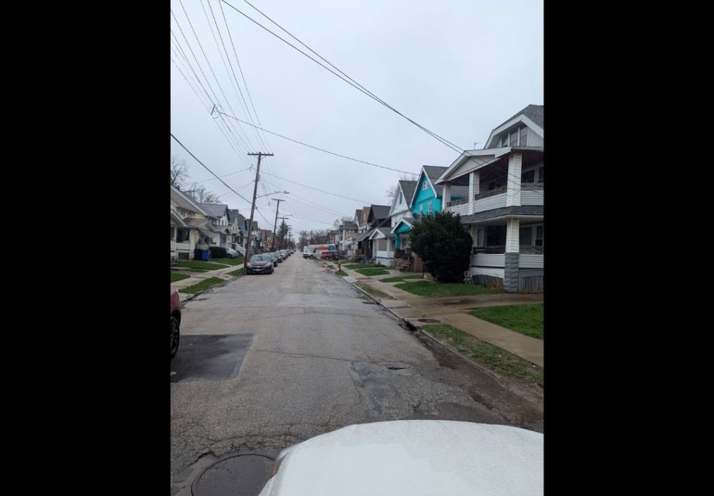 Siguen los apagones en Cleveland tras fuertes tormentas